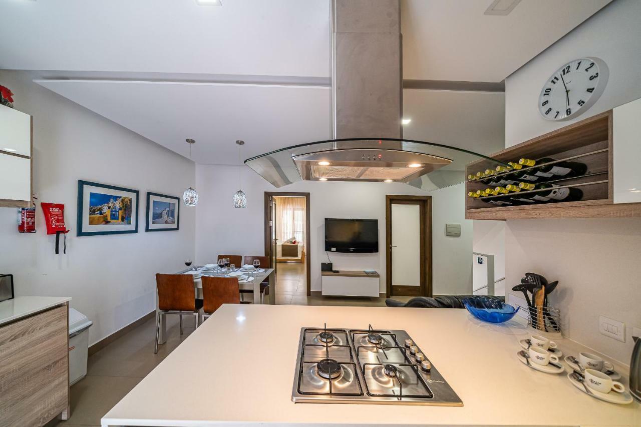 Pebbles, Apartment 1 Marsalforn Екстериор снимка
